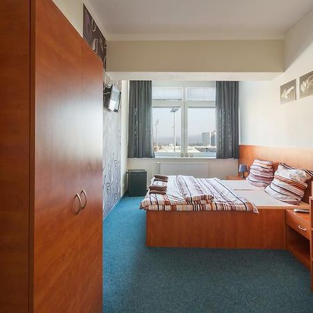 Cerny Andel Hotel Most Ngoại thất bức ảnh