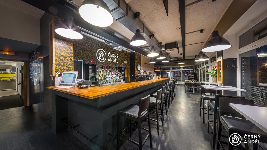 Cerny Andel Hotel Most Ngoại thất bức ảnh